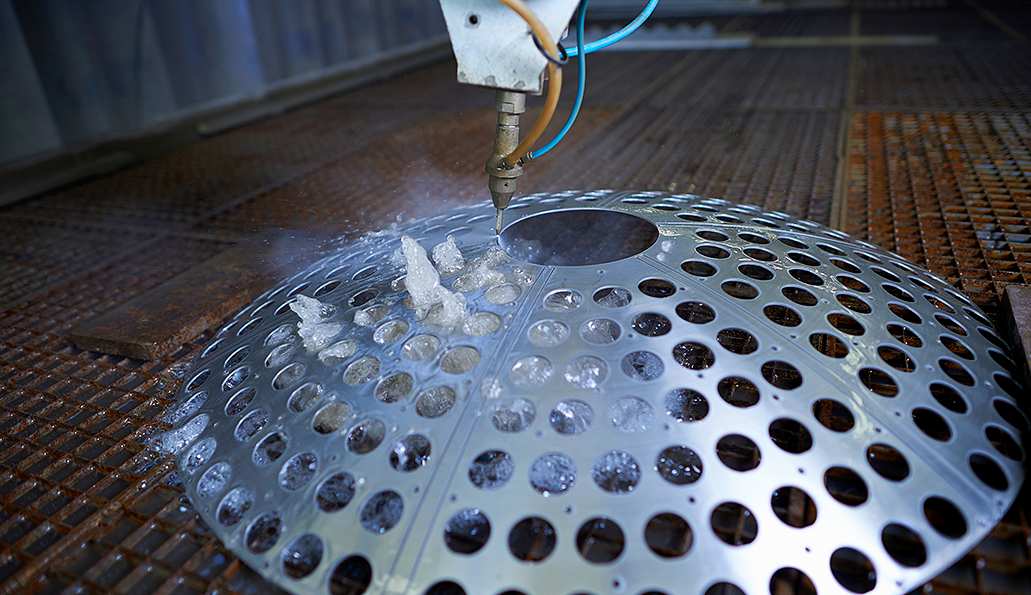 3D Wasserstrahlschneiden - Firma Waterjet AG